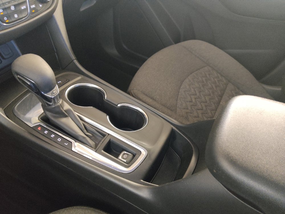 Used 2023 Chevrolet Equinox LT w/ Driver Convenience Package FWD image 26