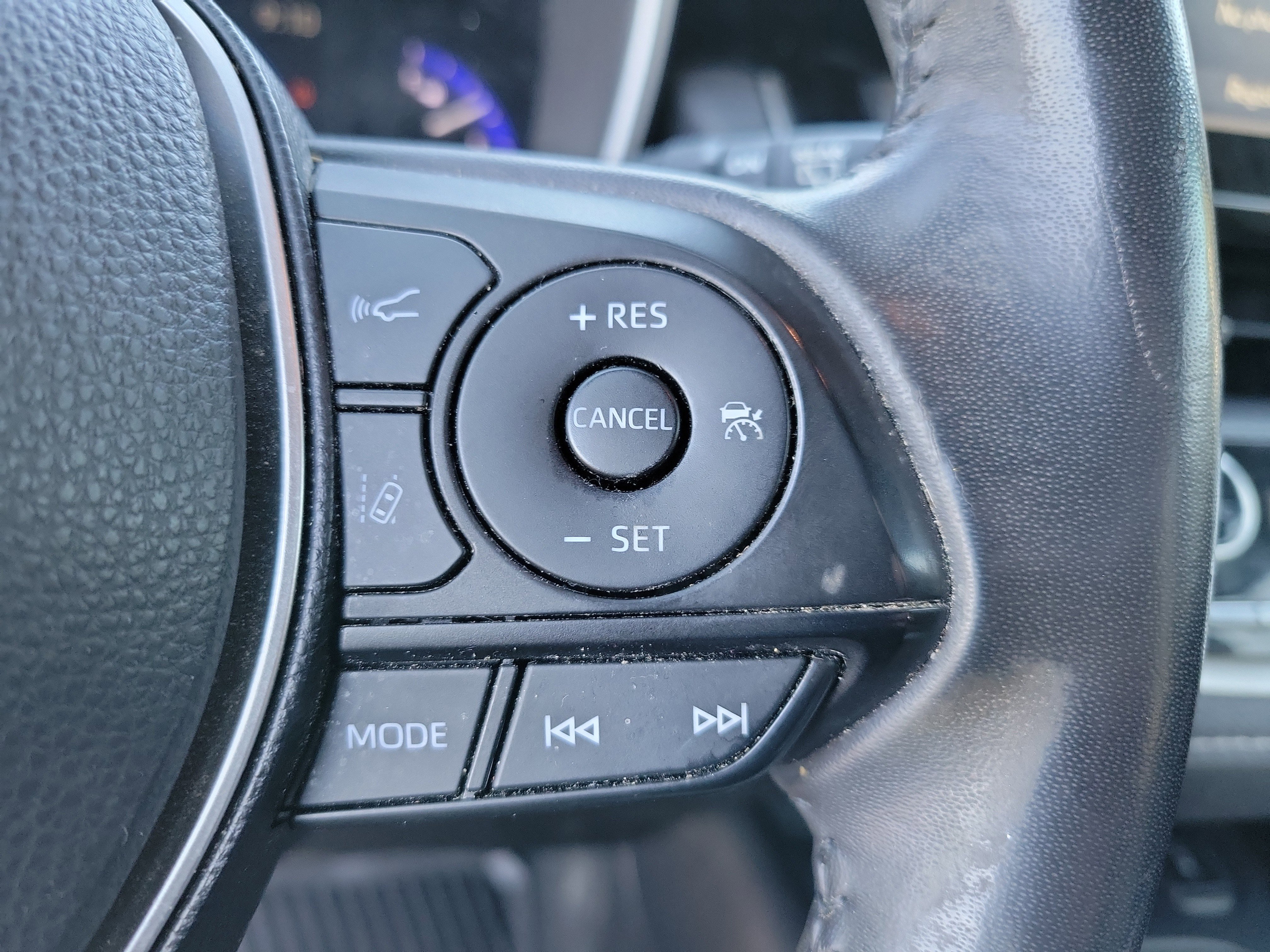 Used 2019 Toyota Corolla XSE image 16