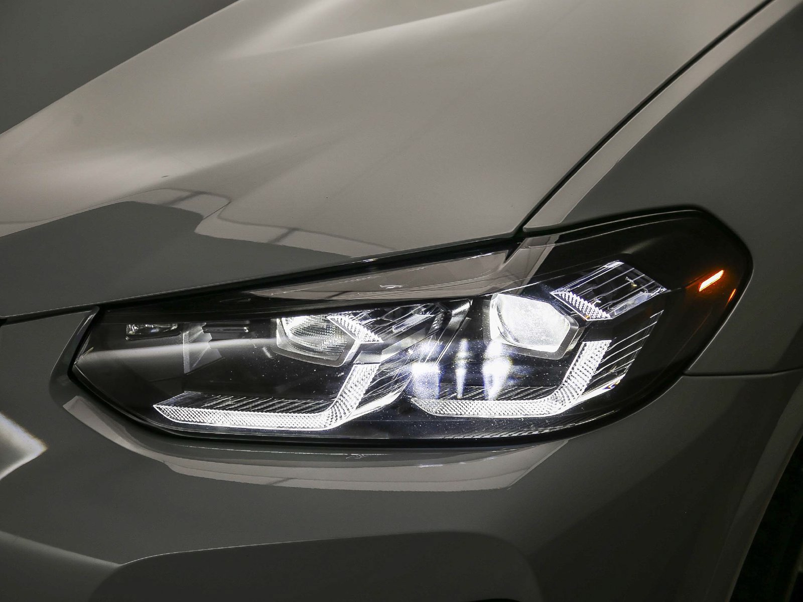 Certified 2023 BMW X3 xDrive30i w/ M Sport Package AWD/4WD image 8