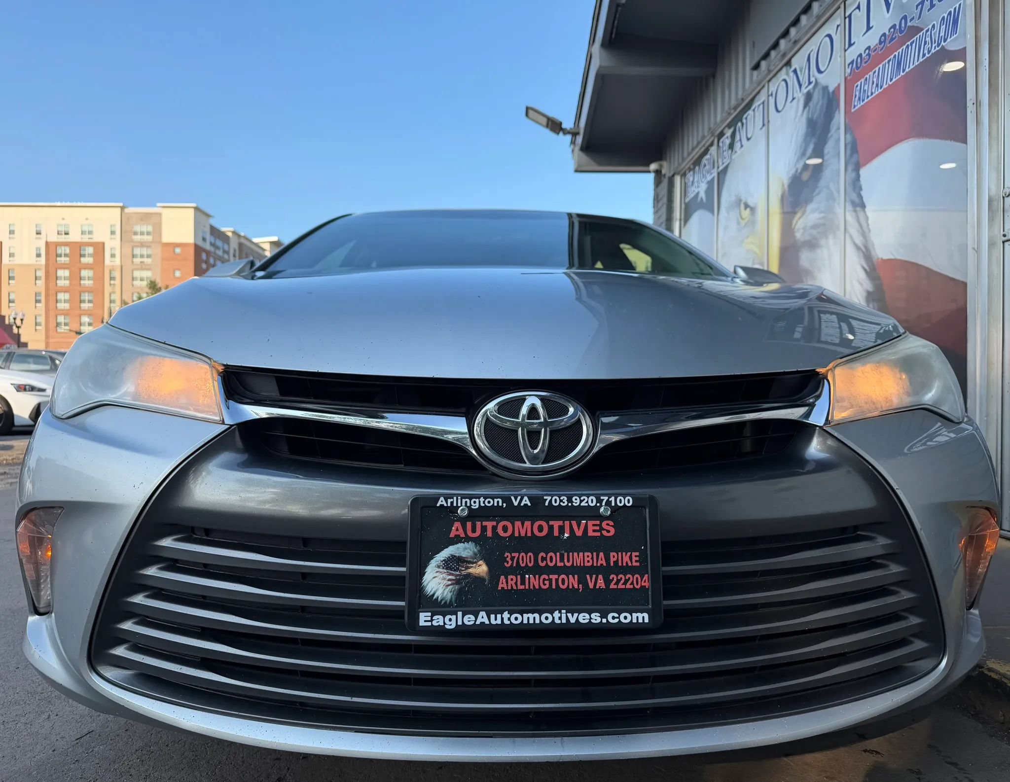 Used 2017 Toyota Camry LE w/ Moonroof Package FWD image 7