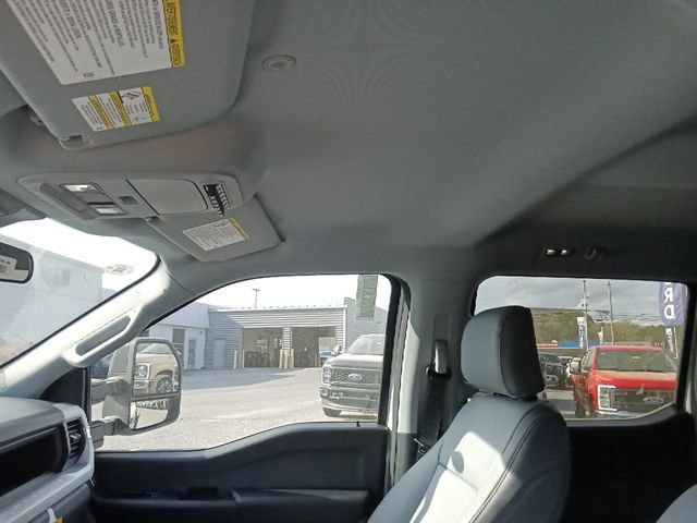 New 2026 Ford F350 XL w/ XL Chrome Package image 14