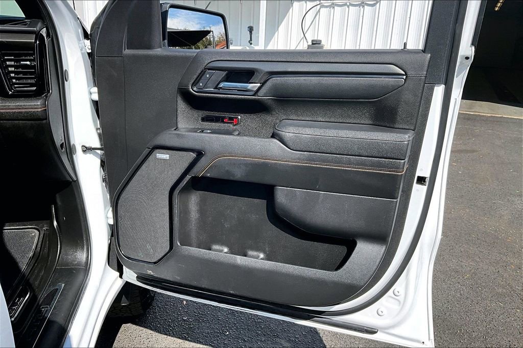 Used 2025 GMC Sierra 1500 AT4 AWD/4WD image 27