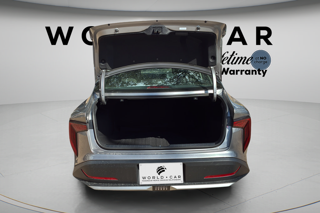 New 2026 Kia K4 FWD image 18