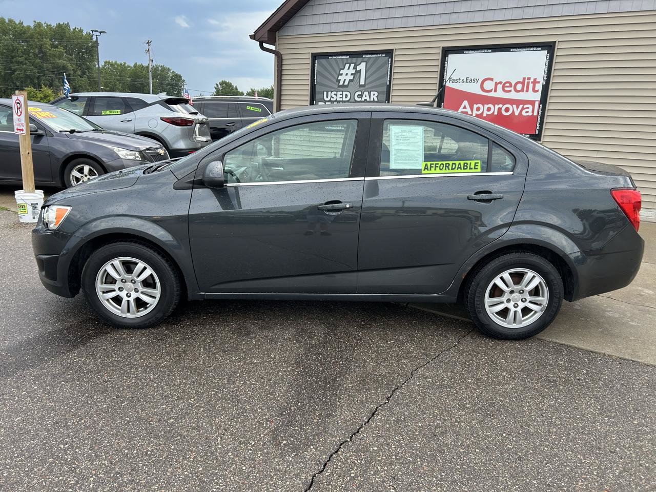 Used 2014 Chevrolet Sonic LT FWD image 8
