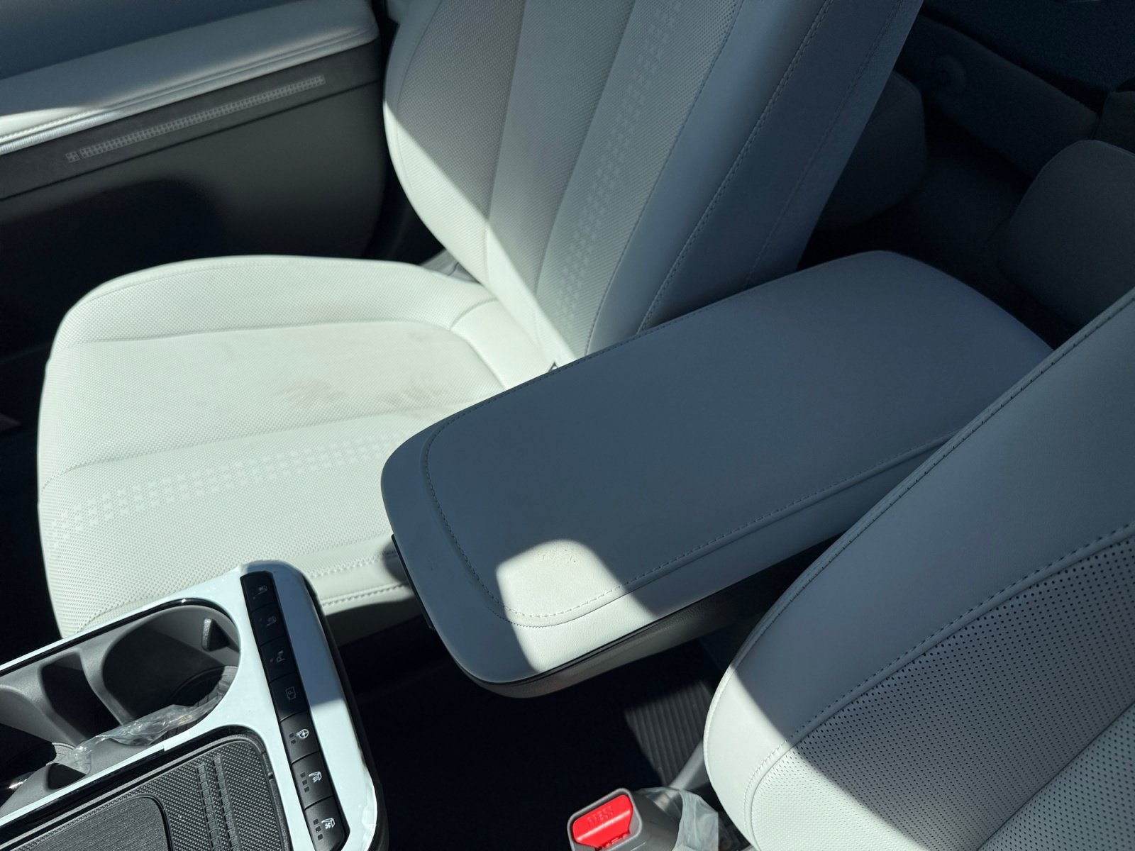 New 2026 Hyundai Ioniq 5 Limited AWD/4WD image 14