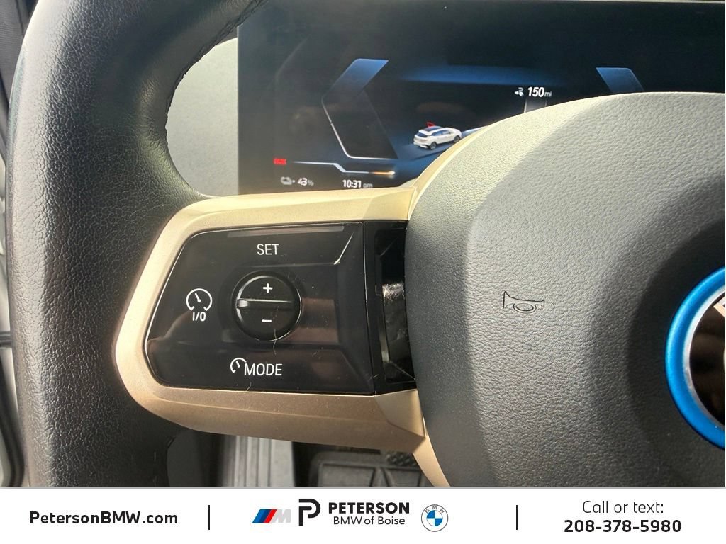 Used 2023 BMW iX xDrive50 w/ Sport Package AWD/4WD image 28