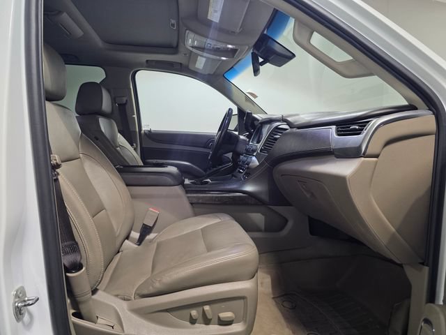 Used 2018 Chevrolet Suburban LT w/ LT Signature Package AWD/4WD image 33