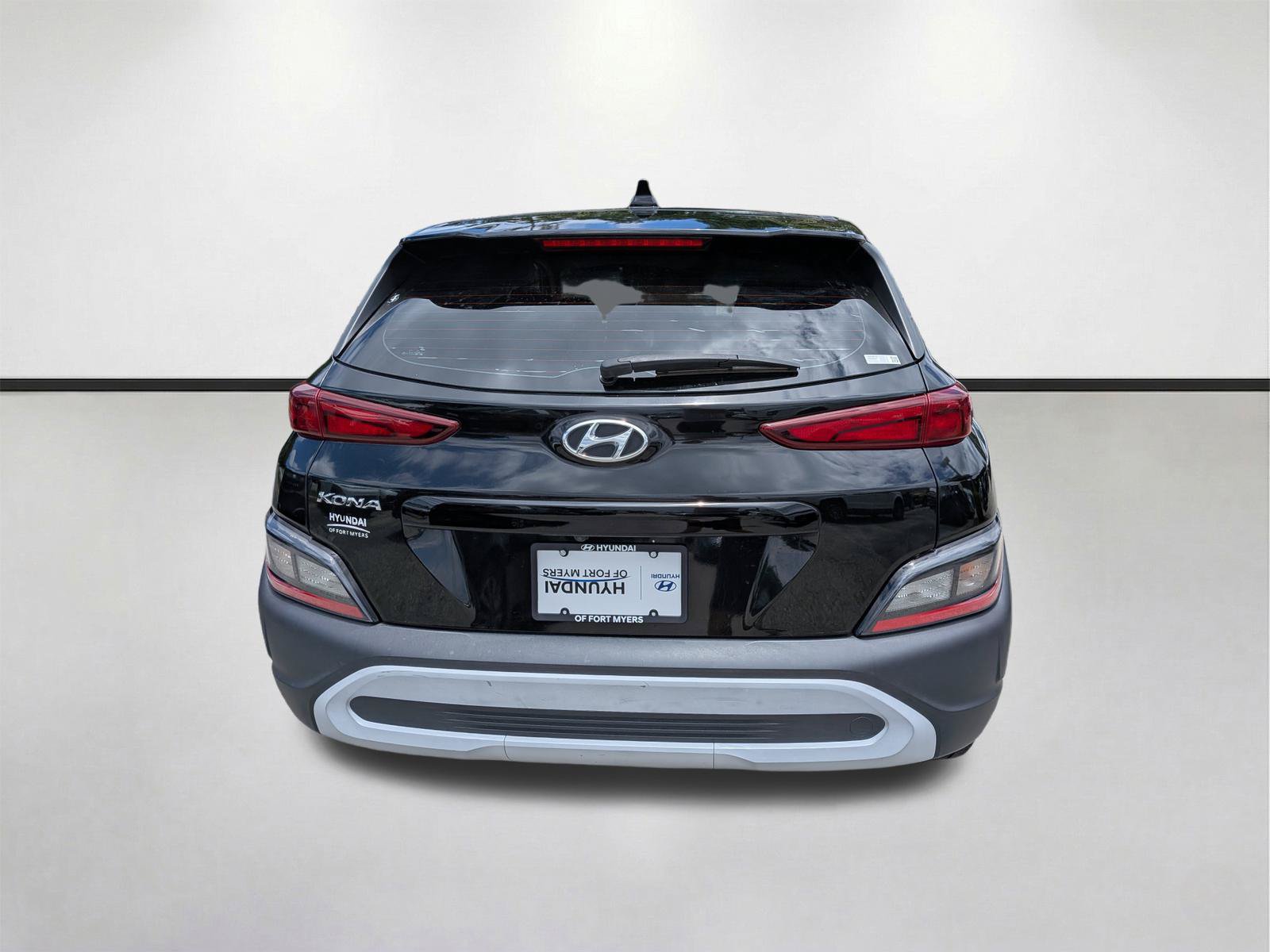 Used 2022 Hyundai Kona SE FWD image 5