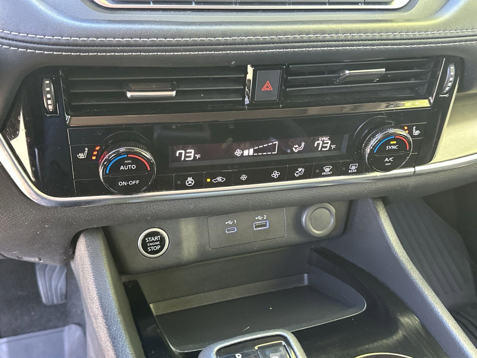 Used 2023 Nissan Rogue SV w/ SV Premium Package FWD image 56