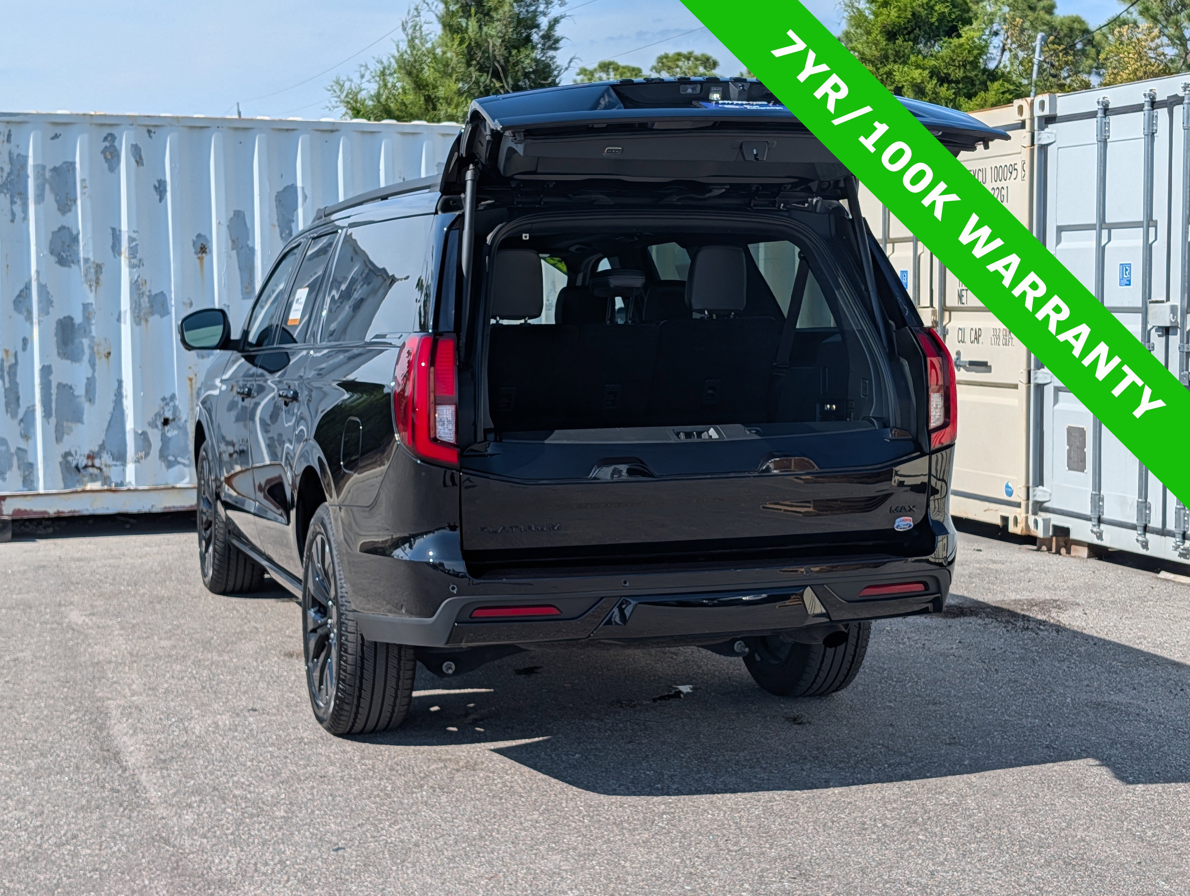 Used 2025 Ford Expedition Max Platinum w/ Stealth Appearance Package AWD/4WD image 13