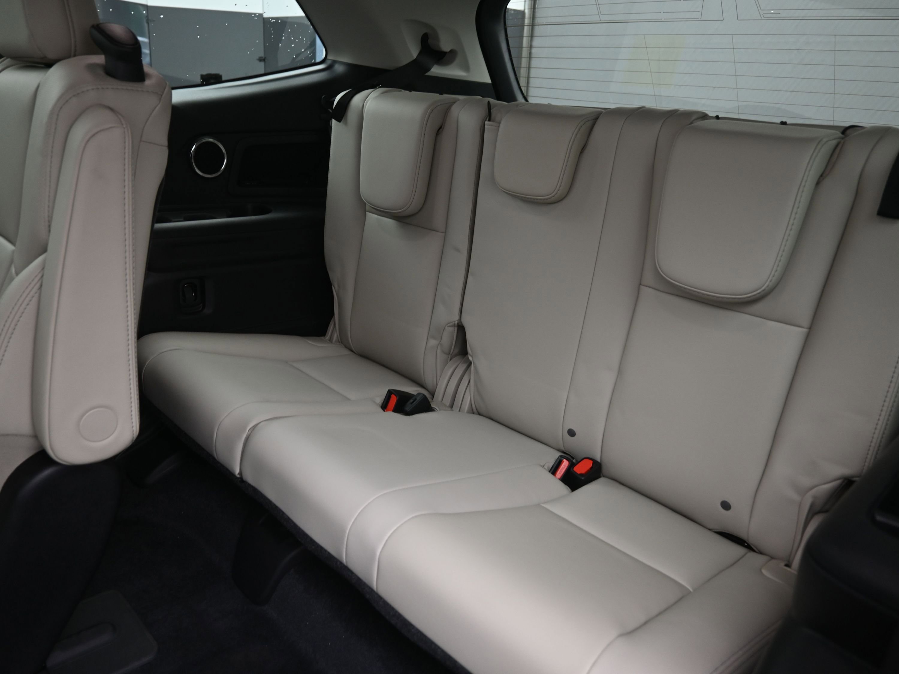 Certified 2025 Subaru Ascent Limited image 18