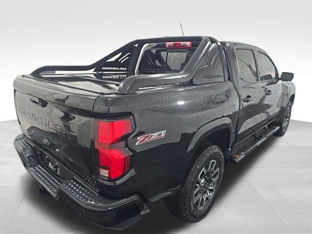 Used 2023 Chevrolet Colorado Z71 w/ Z71 Convenience Package 2 AWD/4WD image 6
