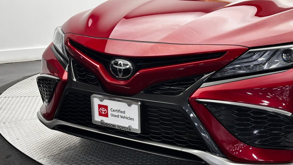 Used 2023 Toyota Camry XSE AWD/4WD image 2