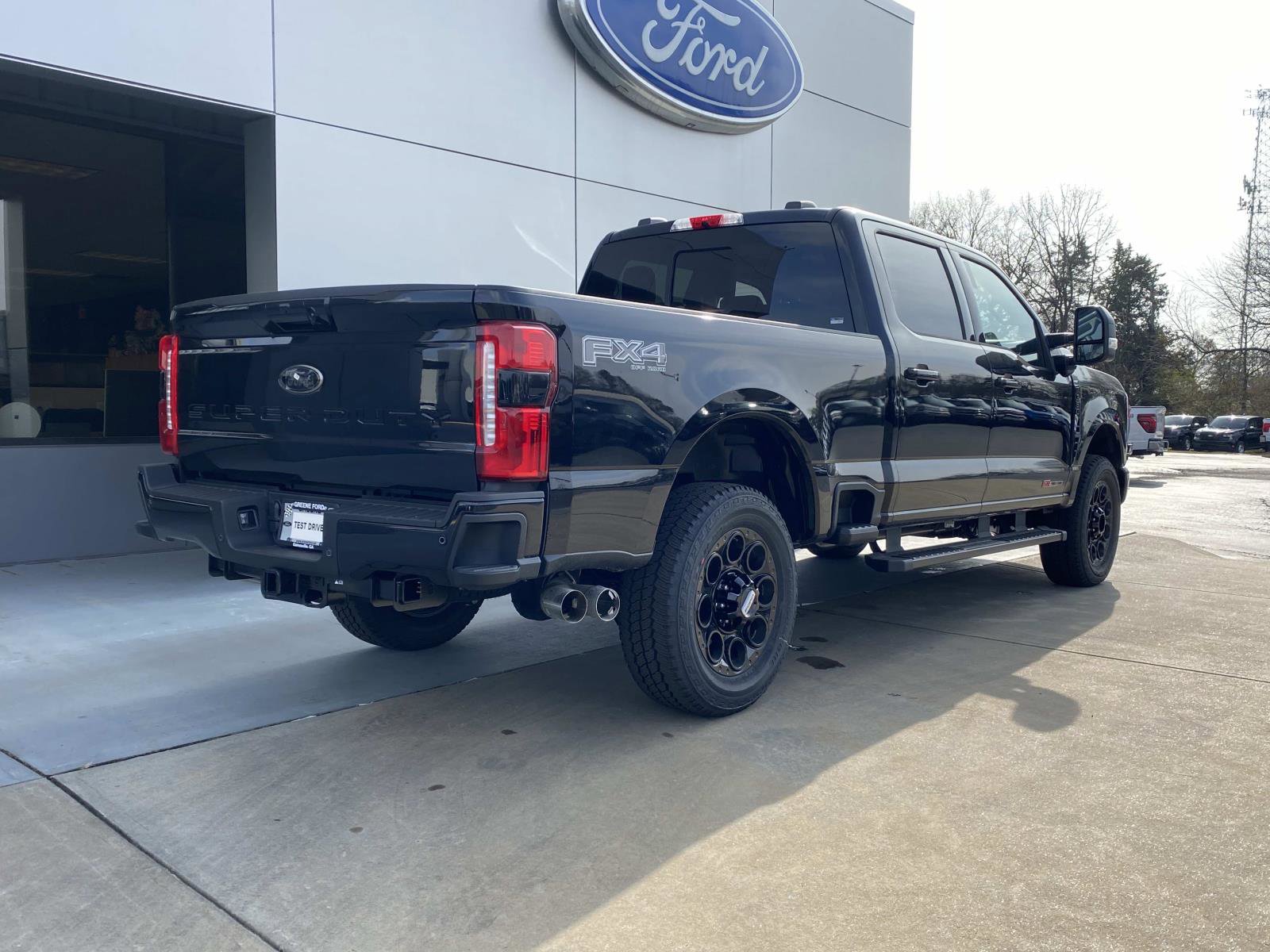 New 2026 Ford F350 Lariat w/ Black Appearance Package image 4