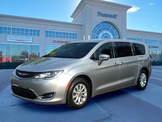 Used 2018 Chrysler Pacifica Touring Plus