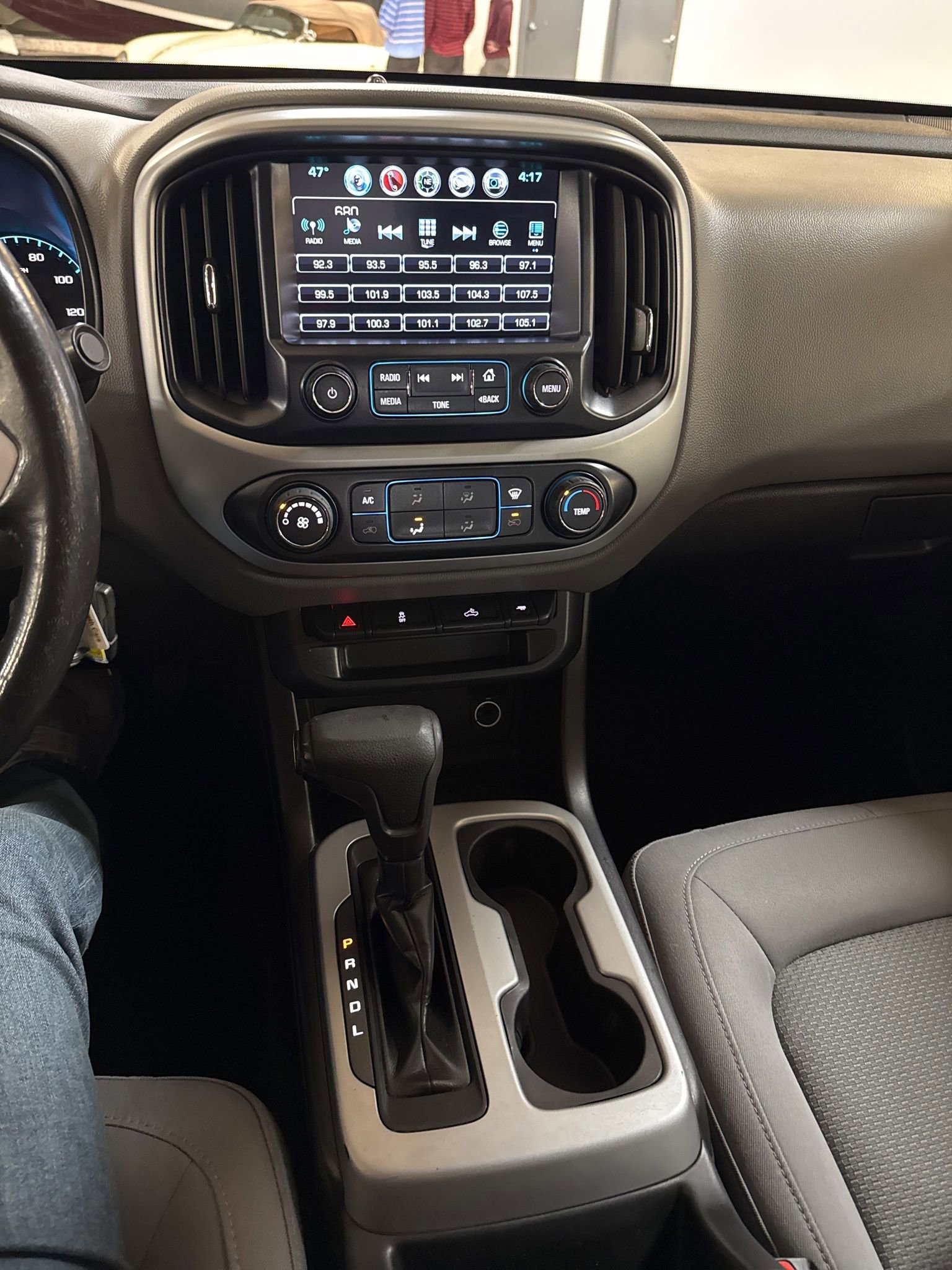 Used 2018 Chevrolet Colorado LT image 34