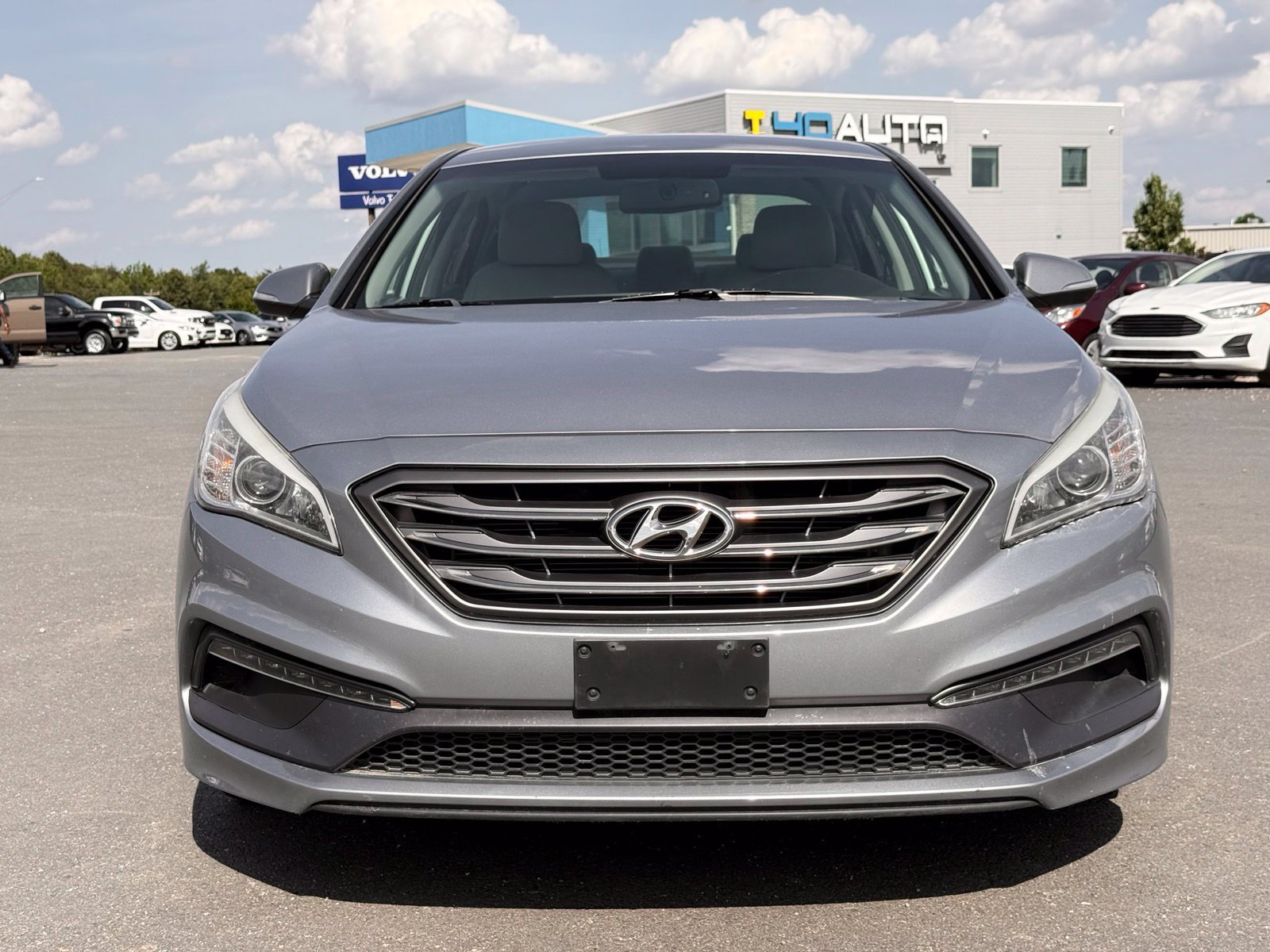 Used 2015 Hyundai Sonata Sport w/ Option Group 03 FWD image 4