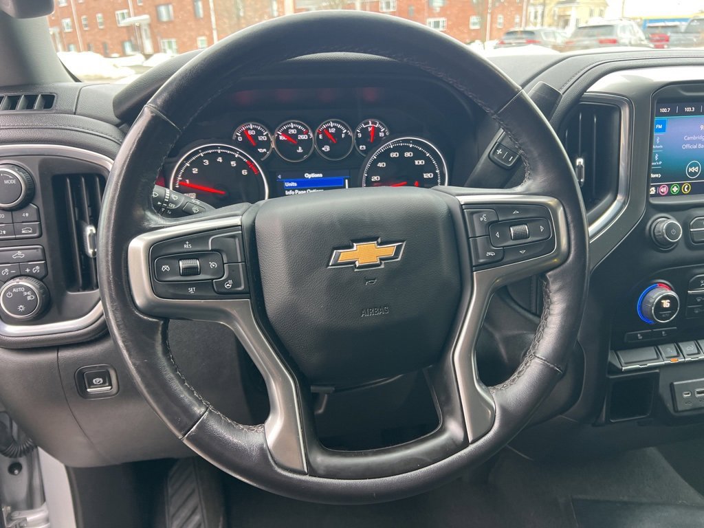 Used 2021 Chevrolet Silverado 1500 LT image 14