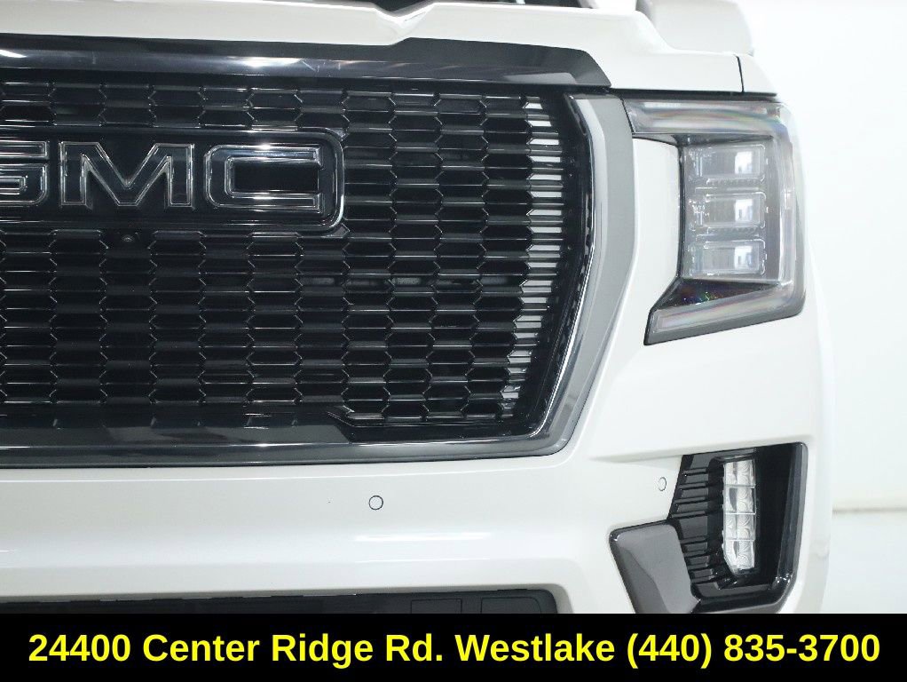 Used 2024 GMC Yukon Denali Ultimate AWD/4WD image 8