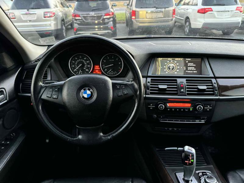 Used 2012 BMW X5 xDrive35i image 22