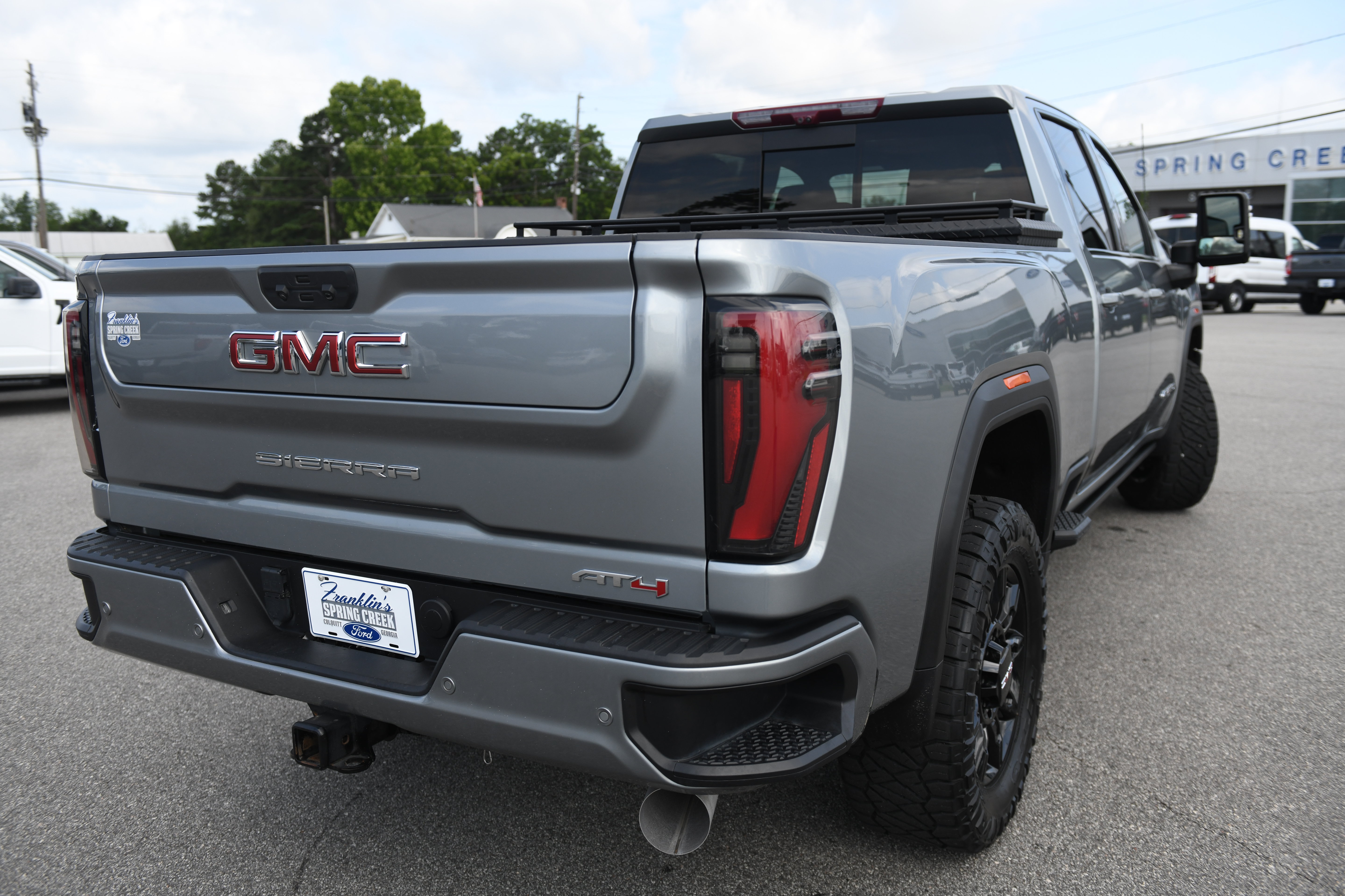 Used 2024 GMC Sierra 2500 AT4 w/ AT4 Premium Plus Package AWD/4WD image 7