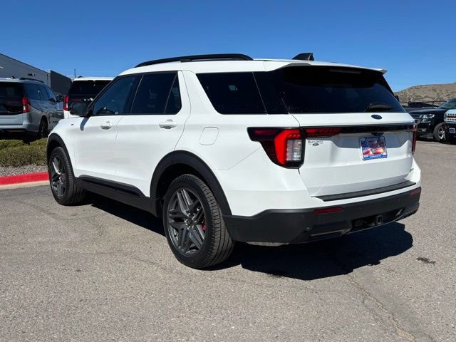 New 2026 Ford Explorer ST-Line w/ ST-Line Street Pack AWD/4WD image 3