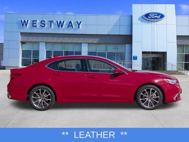 Used 2018 Acura TLX V6 image 2