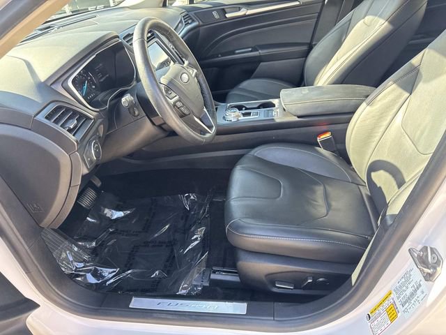 Used 2019 Ford Fusion Energi Titanium image 16