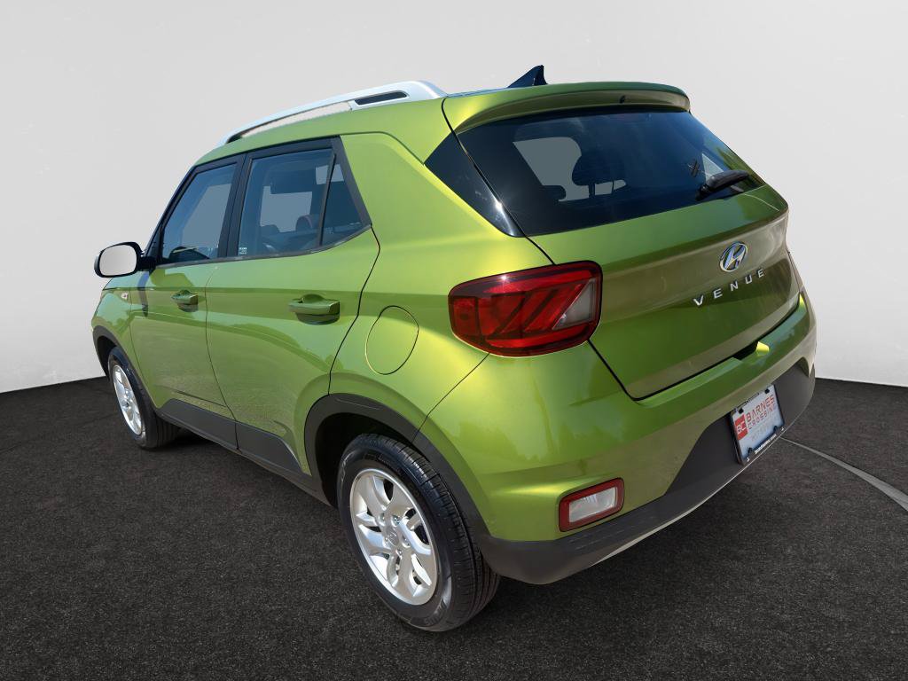 Used 2020 Hyundai Venue SEL FWD image 6