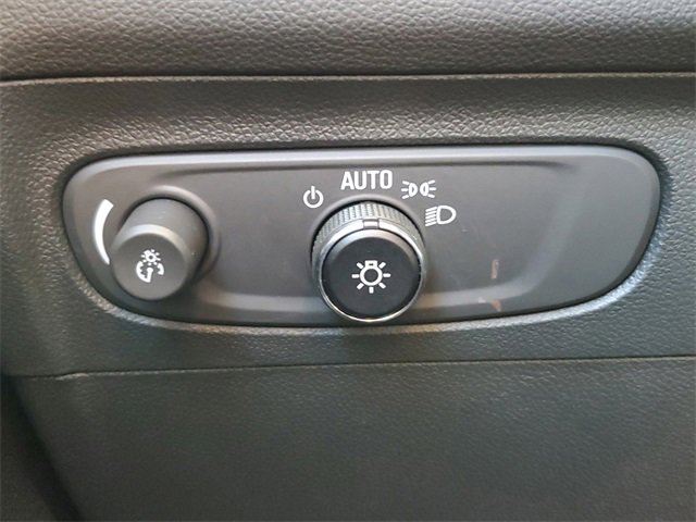 Used 2023 Buick Envision Preferred image 8