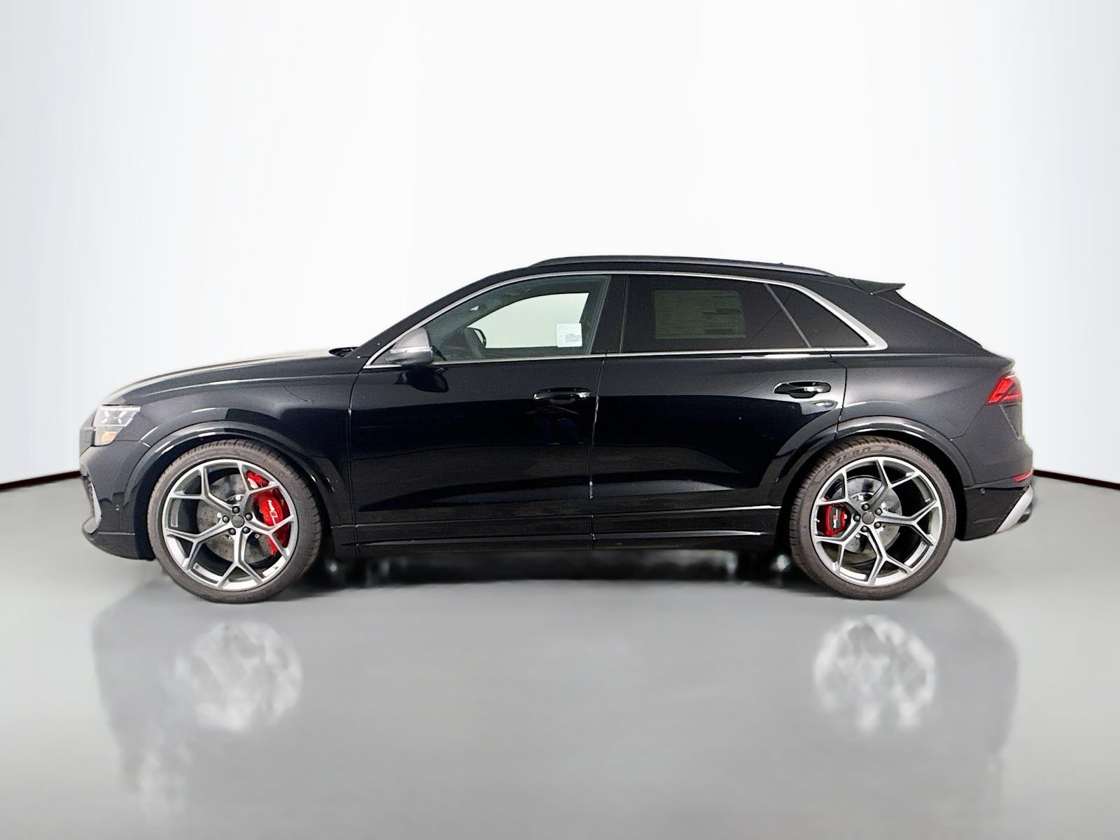 New 2026 Audi RS Q8 performance AWD/4WD image 4