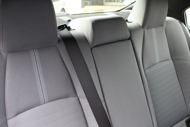 Certified 2025 Toyota Corolla SE FWD image 27