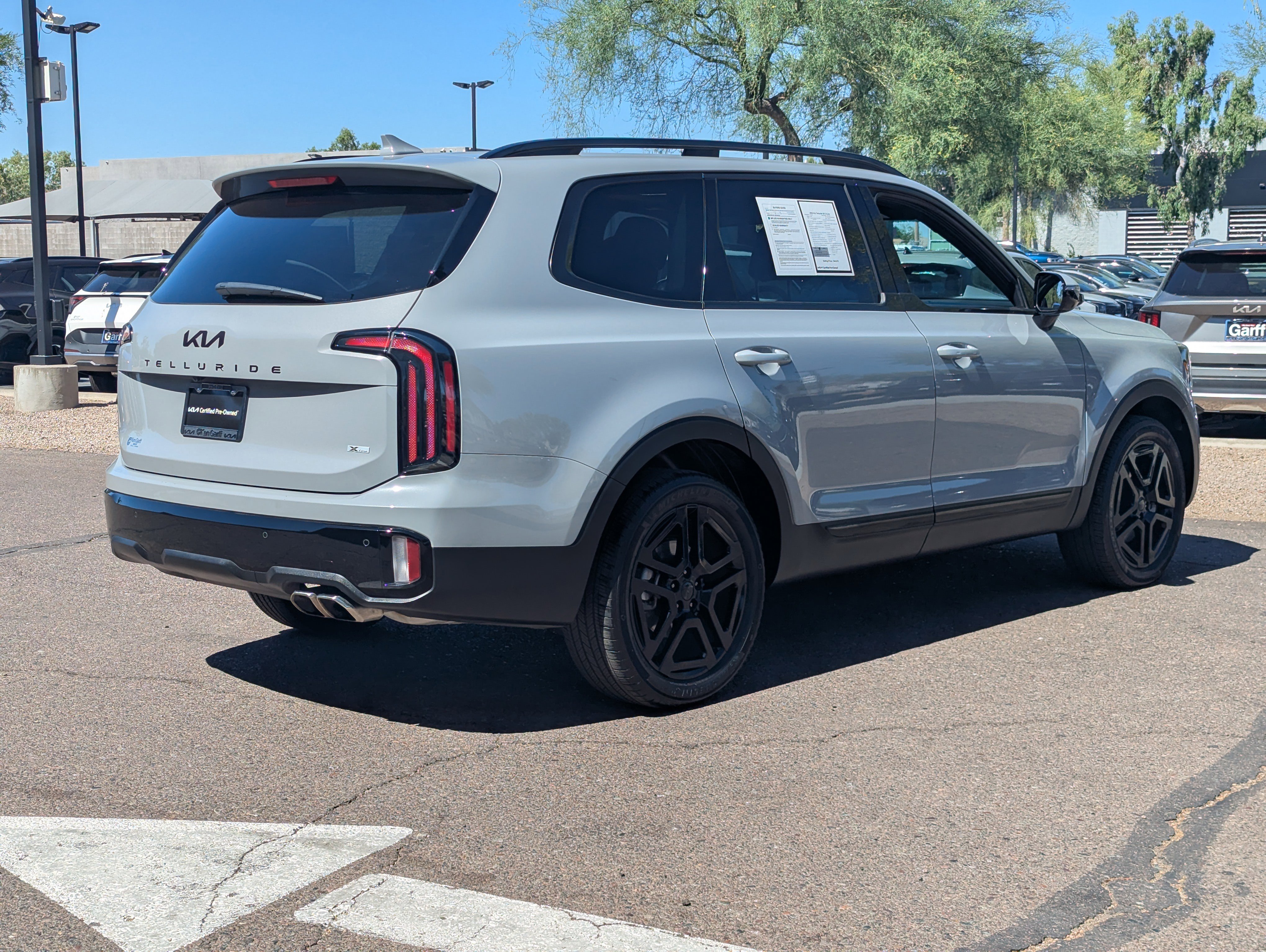 Certified 2025 Kia Telluride SX X-Line AWD/4WD image 3