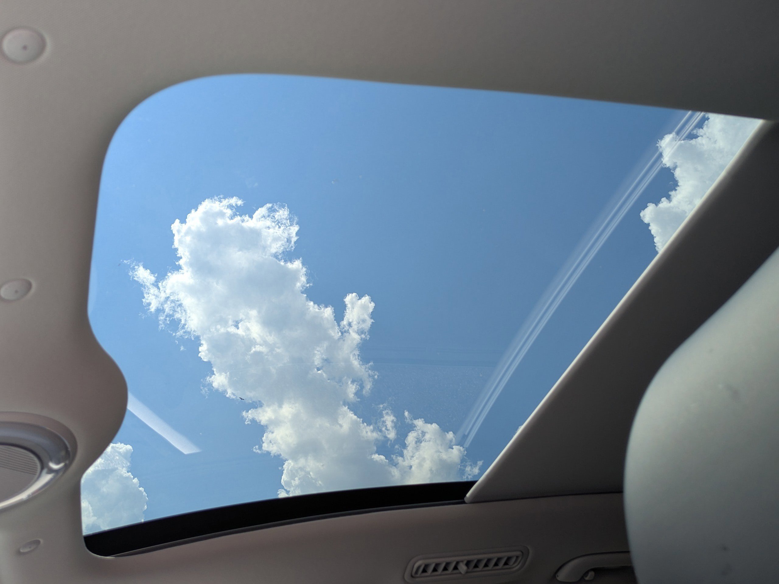 New 2026 Hyundai Ioniq 9 Limited image 23