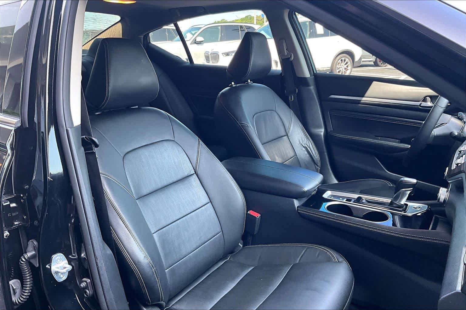Used 2022 Nissan Altima 2.5 Platinum AWD/4WD image 8