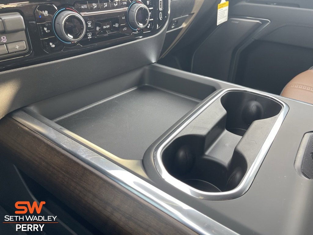 New 2026 Chevrolet Silverado 3500 High Country w/ Technology Package image 22