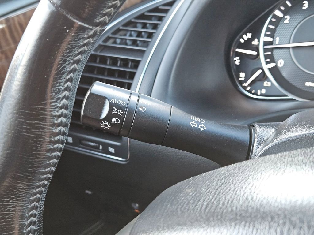 Used 2020 Nissan Armada SL w/ Premium Package RWD image 20
