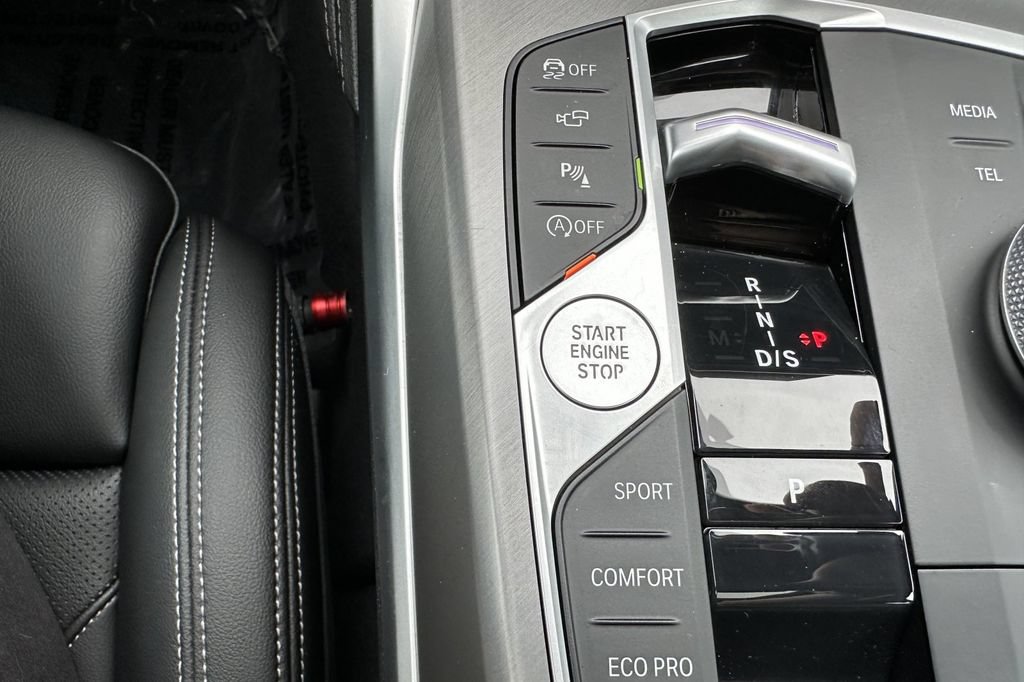 Used 2025 BMW M240i Coupe RWD image 24