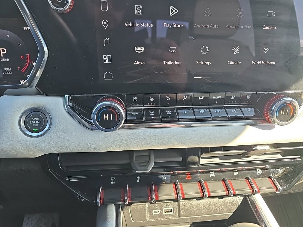 Used 2025 GMC Canyon AT4 w/ AT4X Package image 20