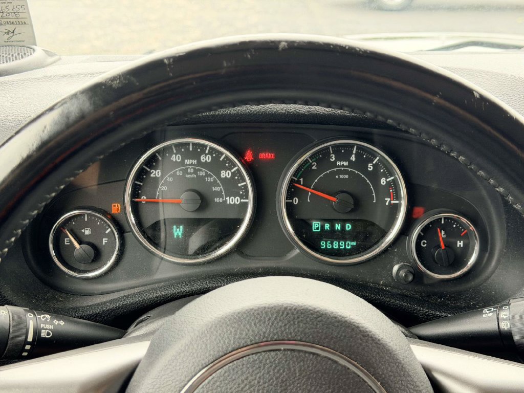 Used 2018 Jeep Wrangler Unlimited Sahara AWD/4WD image 23