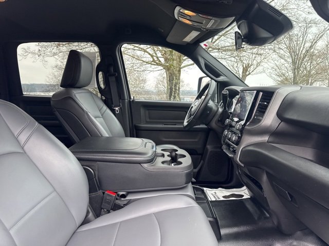 Used 2025 RAM 2500 Tradesman w/ Chrome Appearance Group image 10