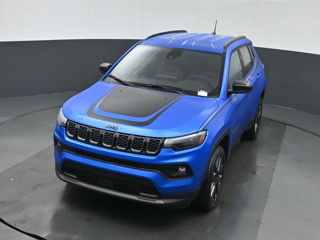 New 2026 Jeep Compass Latitude AWD/4WD image 32