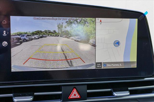 New 2025 Hyundai Elantra SEL image 19