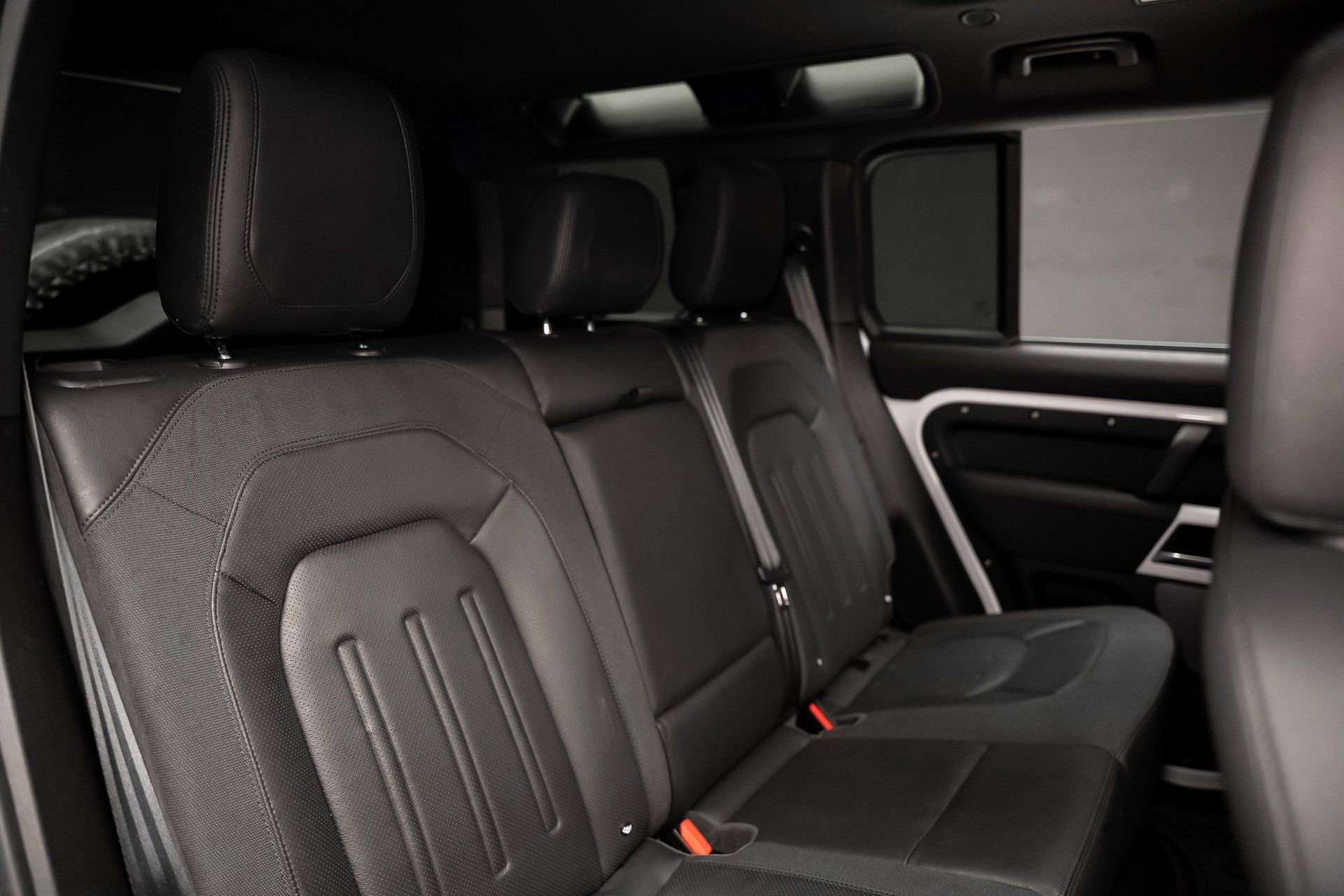 Used 2021 Land Rover Defender 110 S image 65