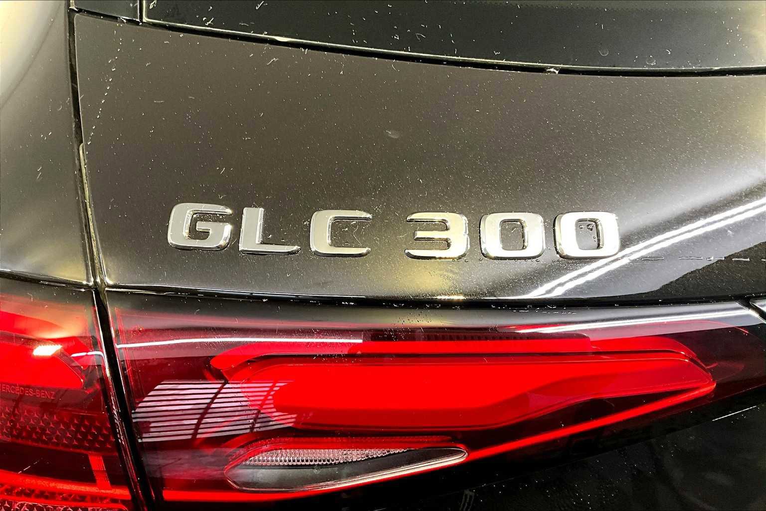 New 2026 Mercedes-Benz GLC 300 4MATIC image 6