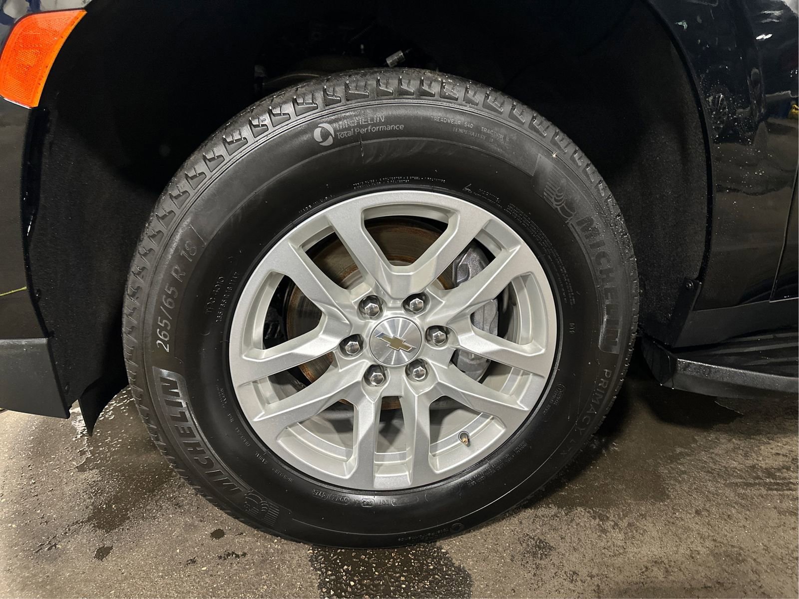 Used 2024 Chevrolet Tahoe LT AWD/4WD image 24