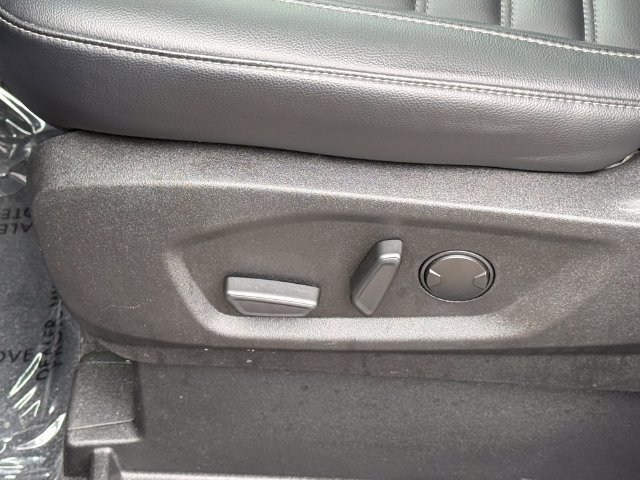 Certified 2024 Ford Edge SEL w/ Convenience Package AWD/4WD image 7