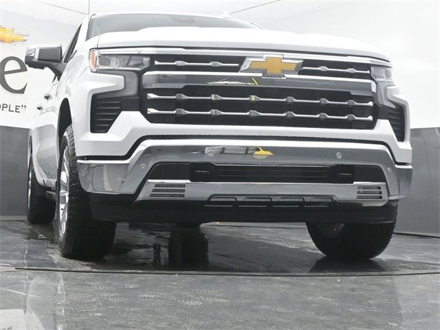 New 2026 Chevrolet Silverado 1500 LTZ image 3