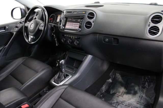 Used 2013 Volkswagen Tiguan S AWD/4WD image 23