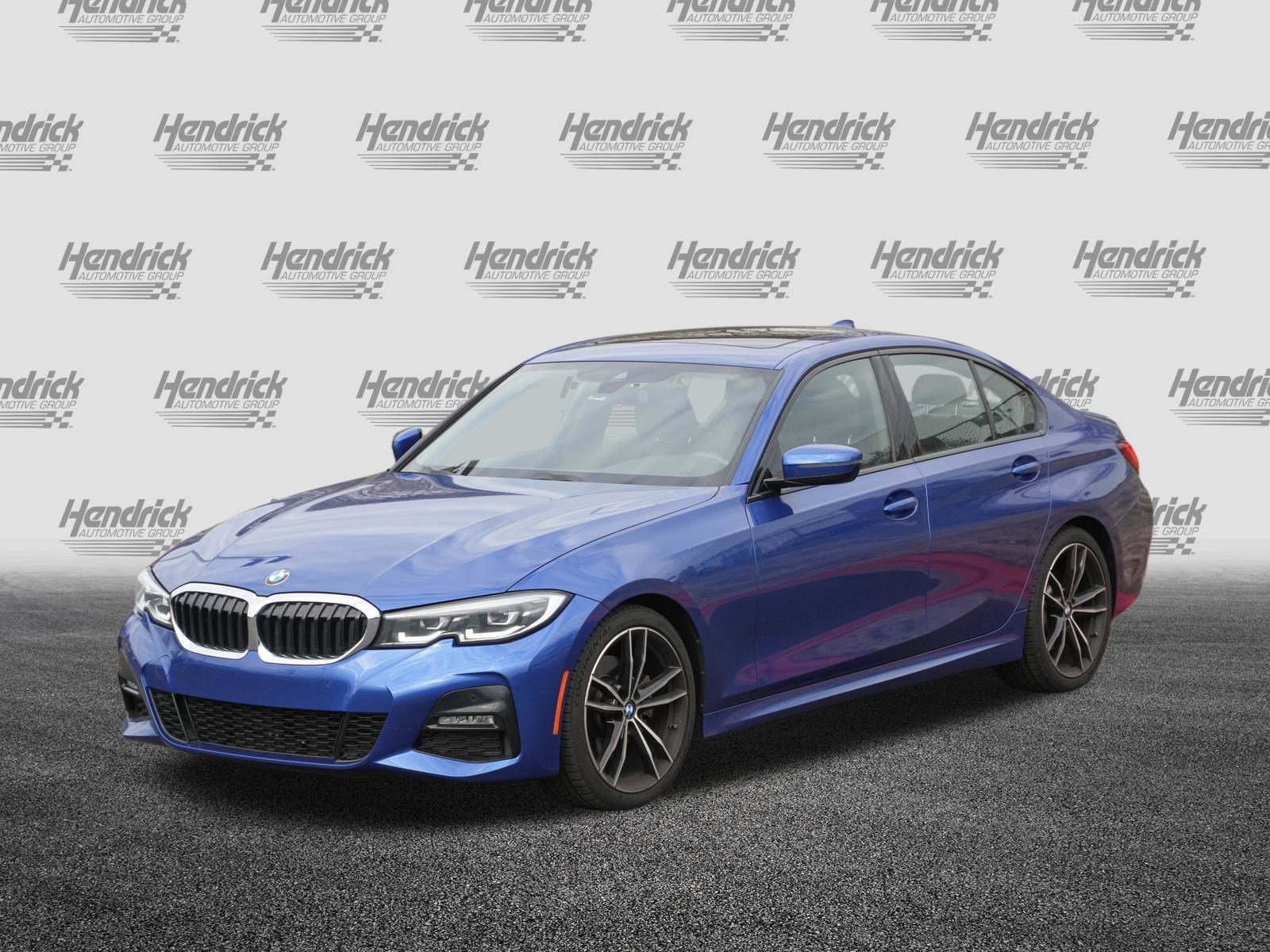 Used 2022 BMW 330i Sedan w/ M Sport Package image 5